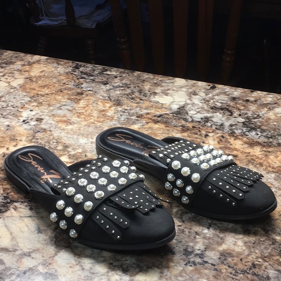 Seven7 Shoes - Seven7 brand Black Pearl beaded shoes size 9